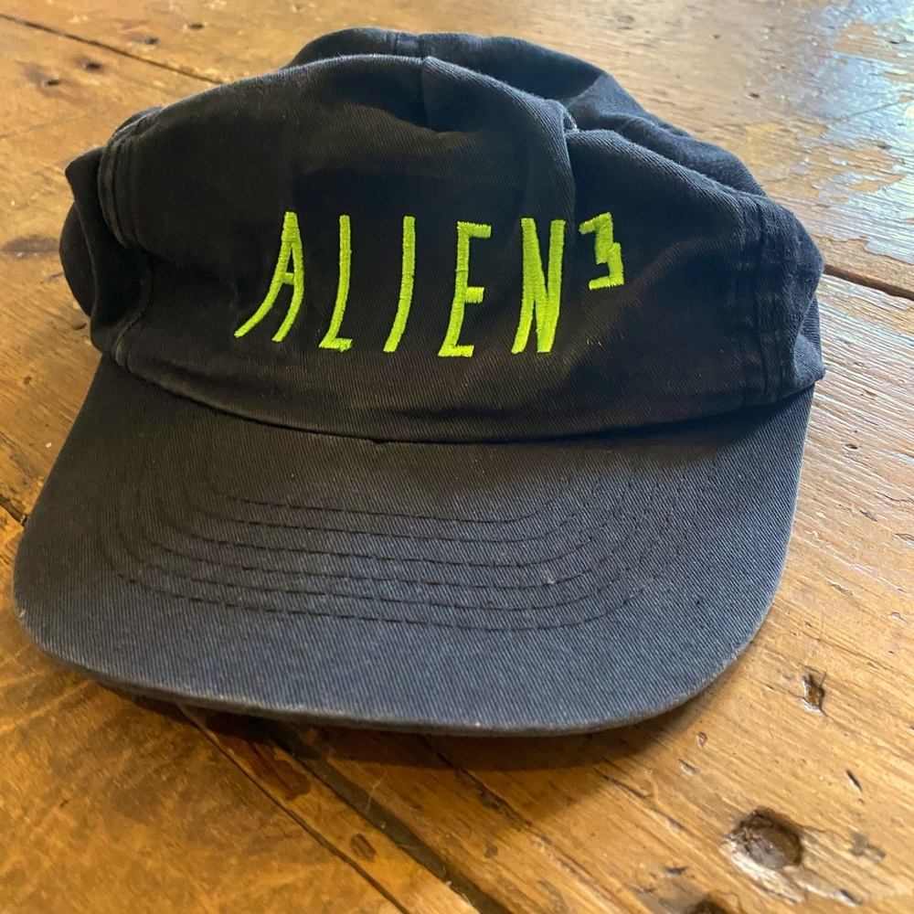 Original Alien 3 snap back